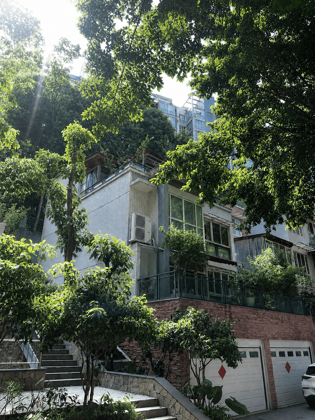 石嘴山岛居岁月从容升级：小小岛老别墅加装蒂升悦行款电梯